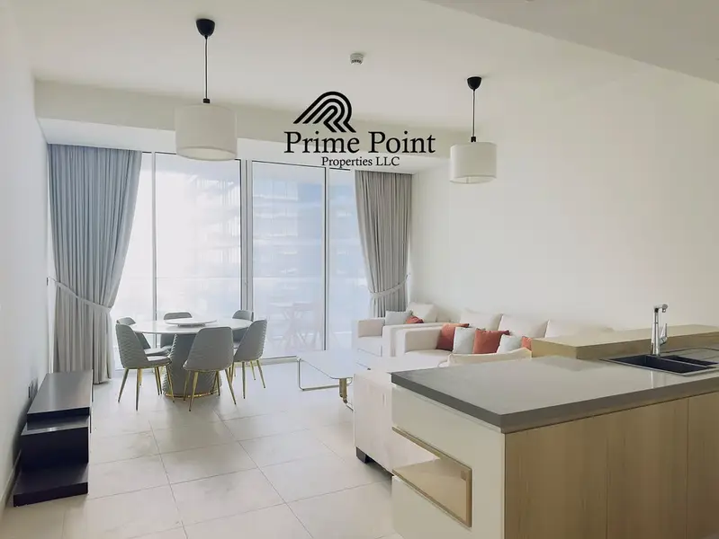 BEACH FRONT LIVING // READY TO MOVE // FULLY FURNISHED