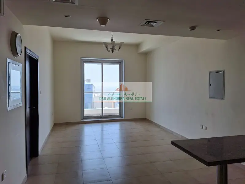 Best Price | Vacating Soon | Open-Plan Layout