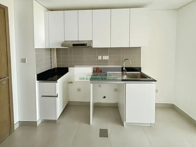 Open-plan Studio | Balcony | Desert & City Views