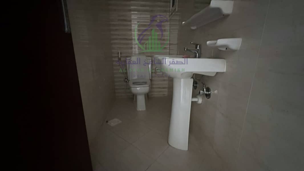 16 apartment-for-rent-2-bedroom-altaawn-alsharqa-property-07. jpg