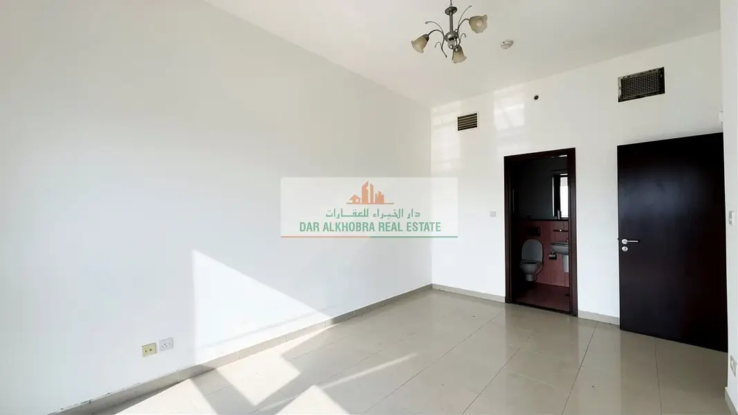 High-Floor 1BR | Dana Tower | City Skyline View