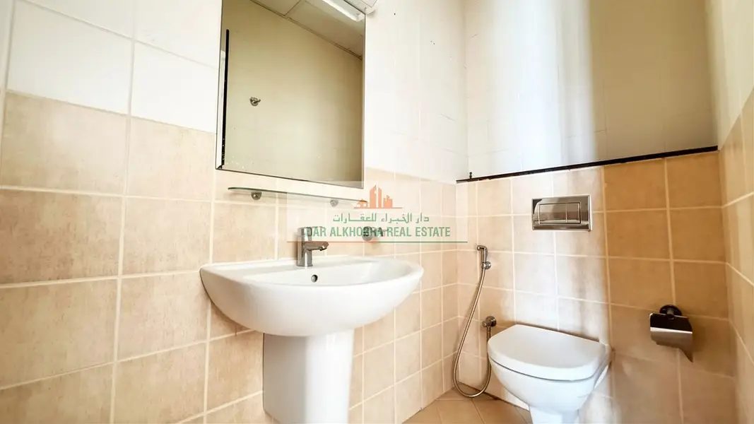 High-Floor 1BR | Dana Tower | City Skyline View