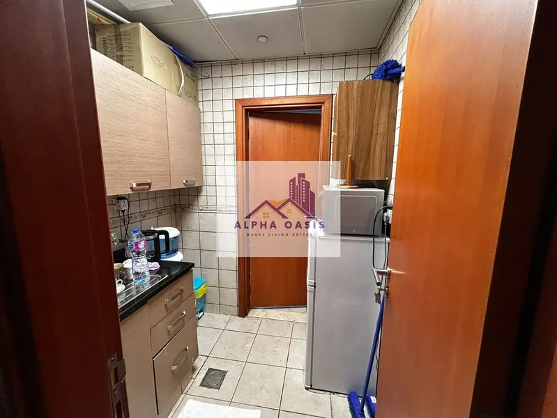 FITTED /READY TO MOVE /PRIME LOCATION