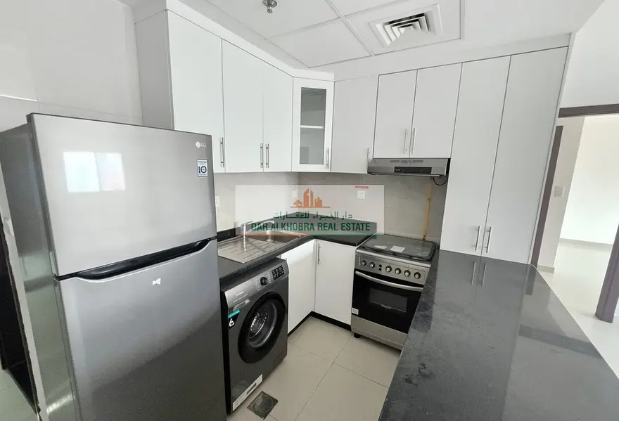 Spacious 1BR Apartment | Balcony | Multiple Views