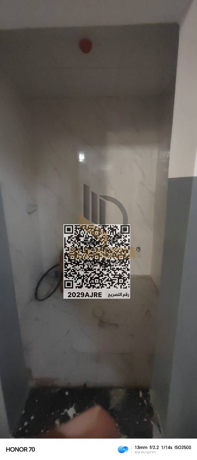 10 b6a1fb06-c814-49d6-9cba-5a4aa89f8e7b. jpg