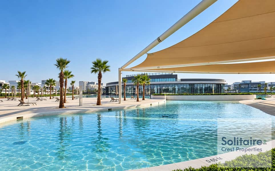 3 Crisp Lagoon Resort Under Sun Sails. png