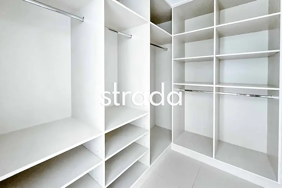 Exclusive | Single Row | Excellent Condition