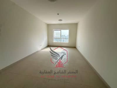 2 Camere Appartamento in affitto a Al Khan, Sharjah - WhatsApp Image 2026-10-03 at 4.41. 55 PM. jpeg 2 Camere Appartamento in affitto a Al Khan, Sharjah - WhatsApp Image 2026-10-03 at 4.41. 55 PM. jpeg