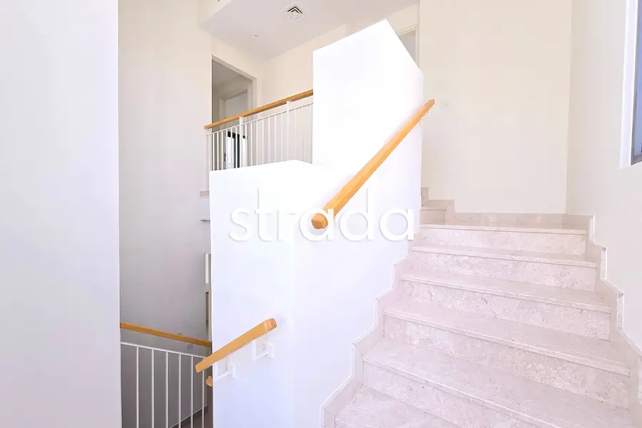 Exclusive | Large Plot | Vacant Now