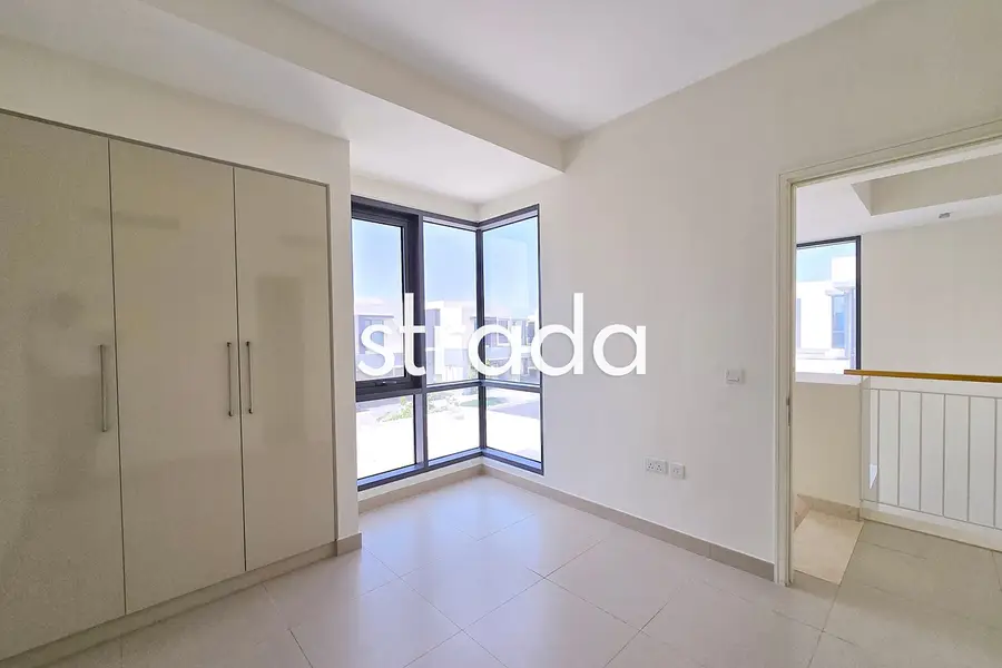 Exclusive | Large Plot | Vacant Now