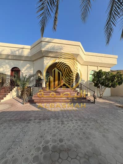 10+ Schlafzimmer Villa zum Verkauf in Al Qarayen, Sharjah - WhatsApp Image 2026-10-03 at 14.50. 08. jpeg