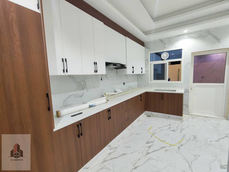 10 222649. jpg