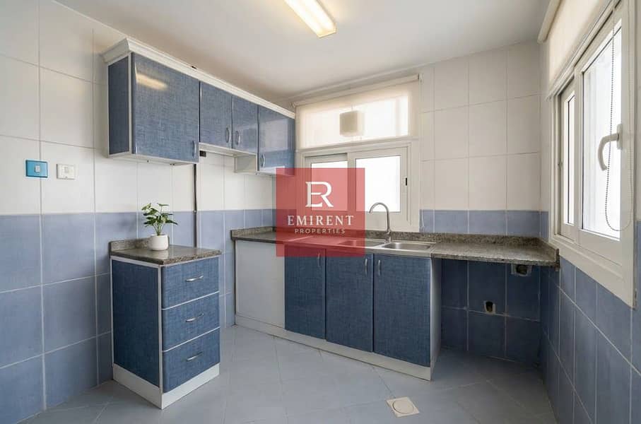 4 kitchen. jpg