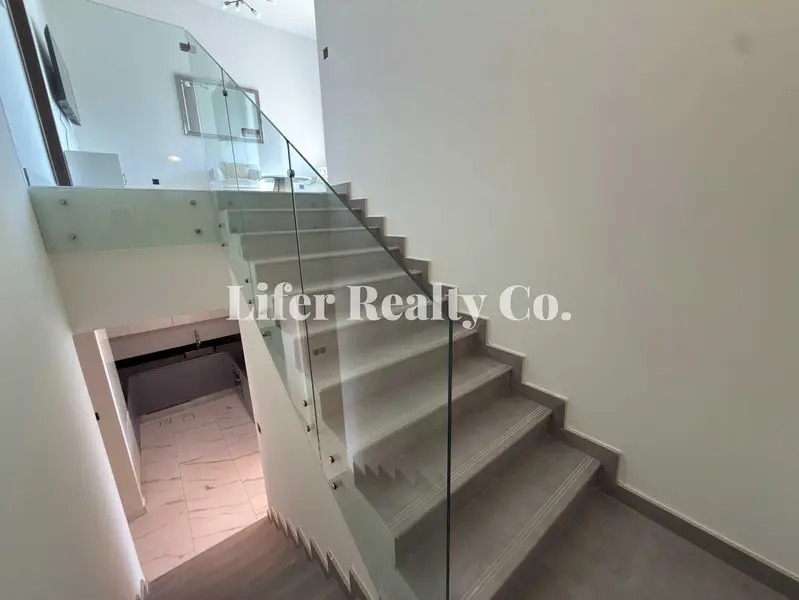 Furnished 4BR I Single row | Selling on OP | Multiple units available