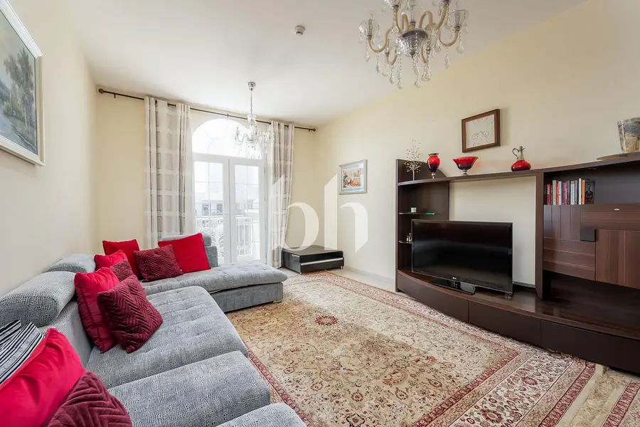 Large Unit | Study Room | Pool View | Vacant