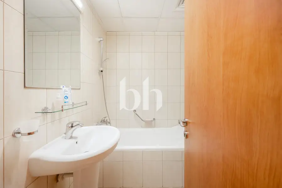 Large Unit | Study Room | Pool View | Vacant