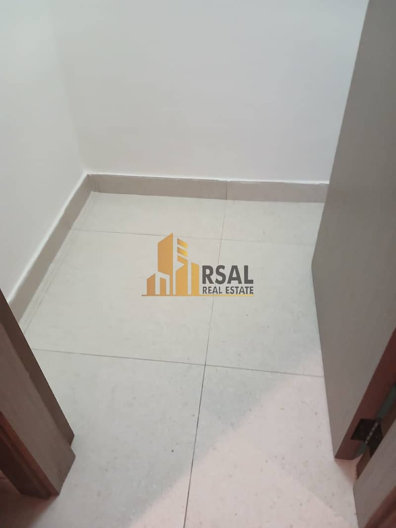 4 148289. jpg
