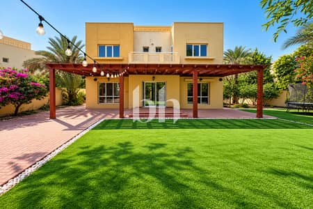 5 habitaciones Villa para en Alquiler en The Meadows, Dubai - Images Image Img