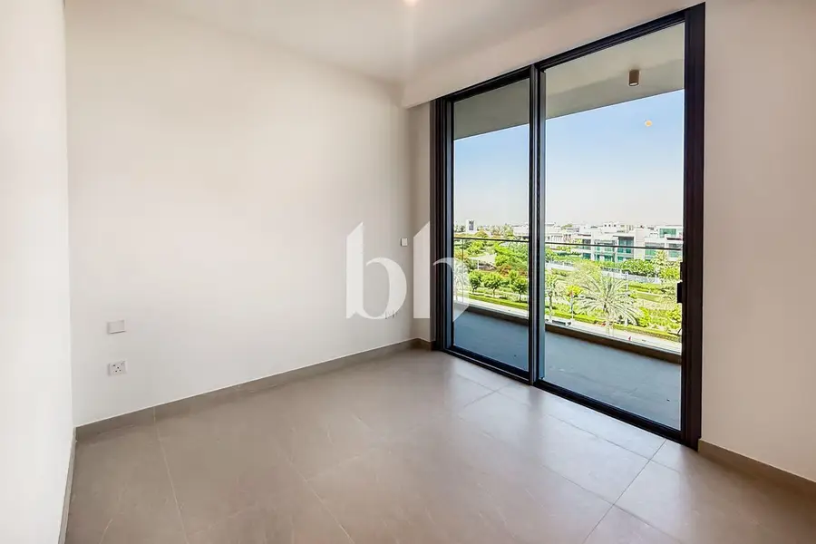 Golf & Pool Views | Ellington | Luxury Living