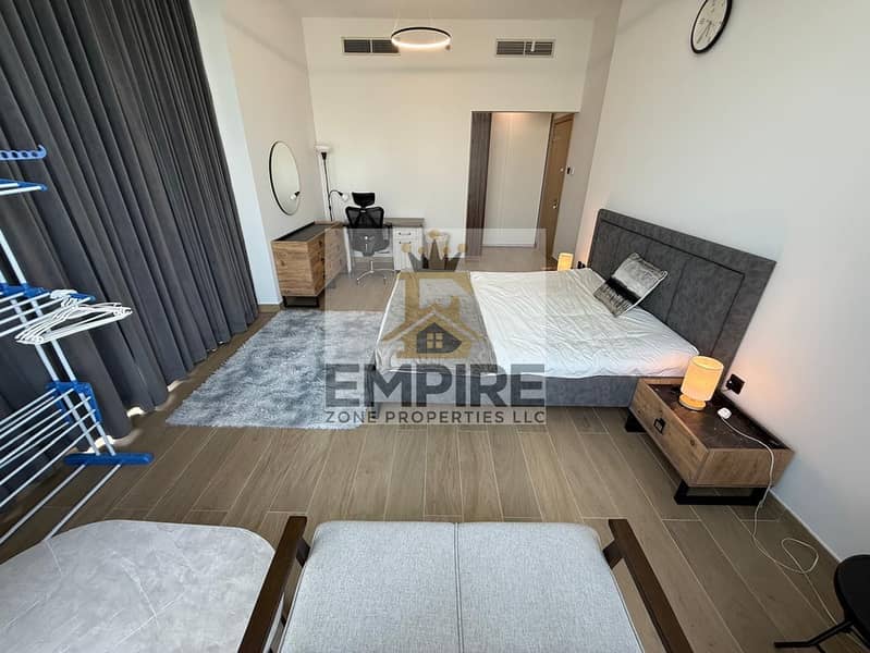 12 637ac694-cc44-422c-a4bd-efee1d4a1f32. jpg