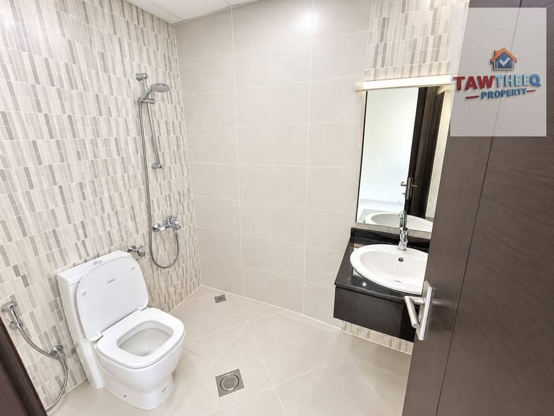 9 Modern Minimalist Bathroom Interior. png