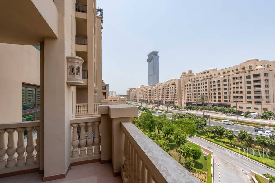 Palm View 1BR | Fairmont South | Spacious Layout
