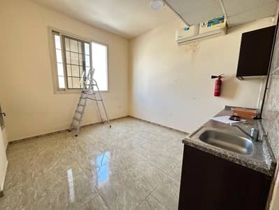 Monolocale in affitto a Muwaileh, Sharjah - b9649b96-f30a-4b9b-8236-c61a58e1ca5d. jpg Monolocale in affitto a Muwaileh, Sharjah - b9649b96-f30a-4b9b-8236-c61a58e1ca5d. jpg