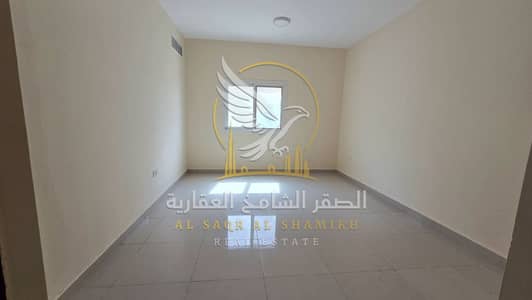 库拉亚赫， 夏尔迦 1 卧室公寓待租 - shqa-for-rent-1-bedroom-alqlyaa-alsharqa-living-room-02. jpg