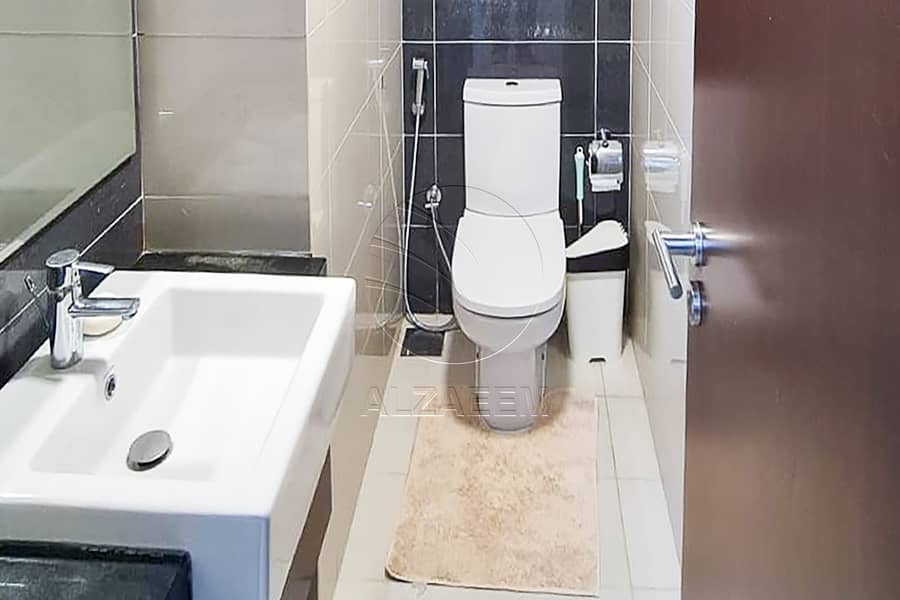12 WhatsApp Image 2026-04-21 at 09.44. 47 (1). jpg