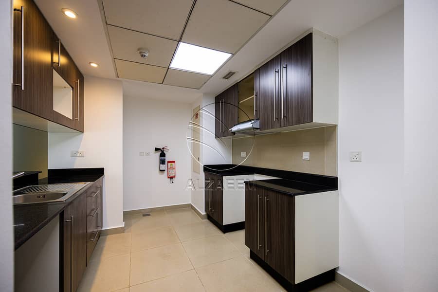 6 021A1025. jpg