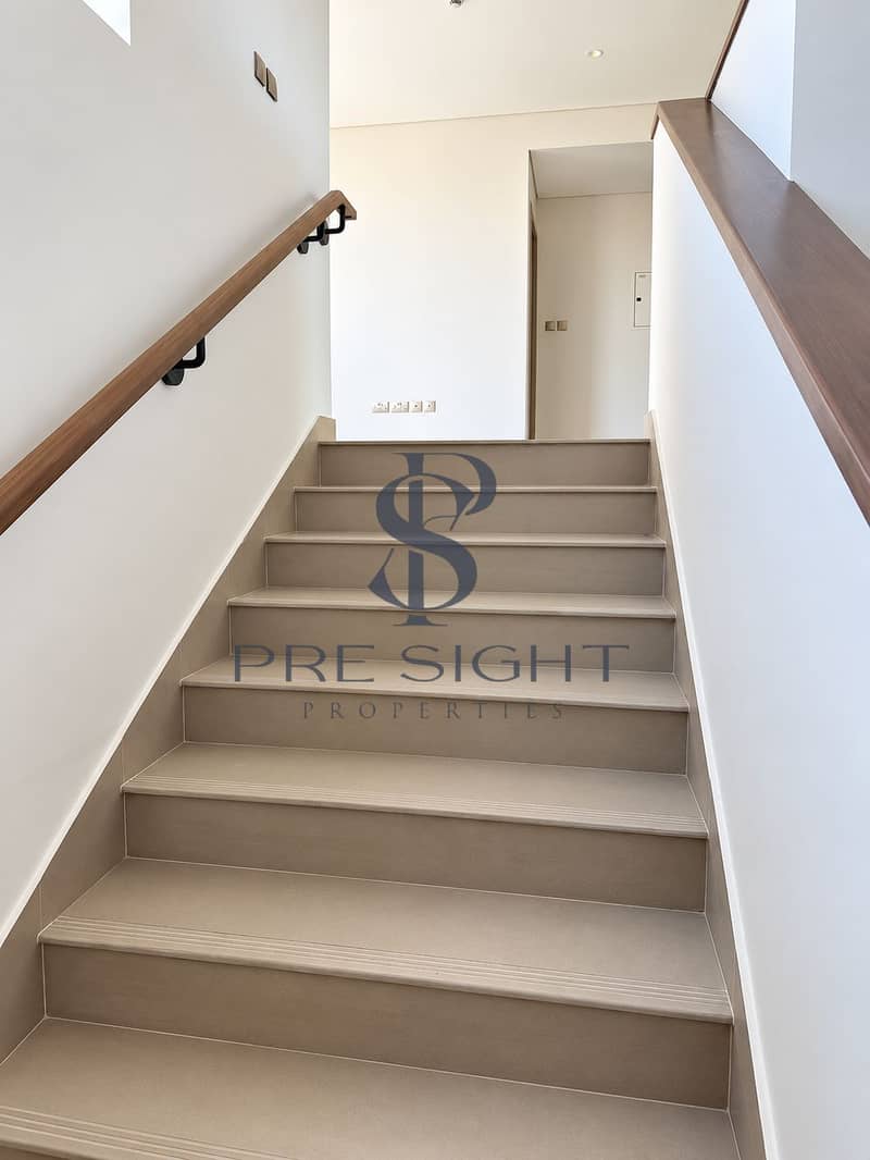 10 stair 2. png