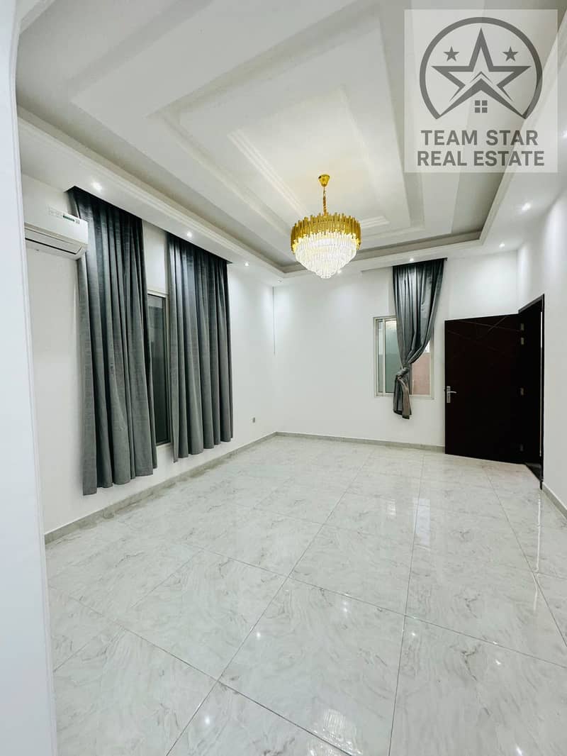 13 ce549dbe-081b-4cbd-9fec-b51a18cb393f. jpg