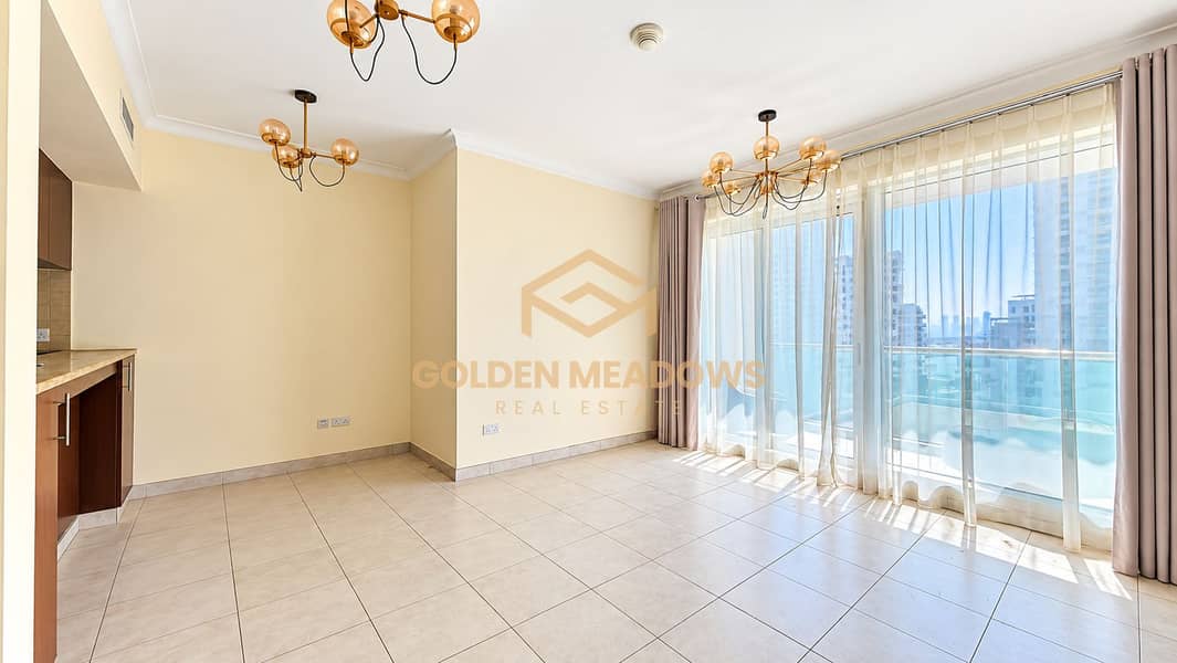 2 Bright Modern Apartment Interior with City Views. png