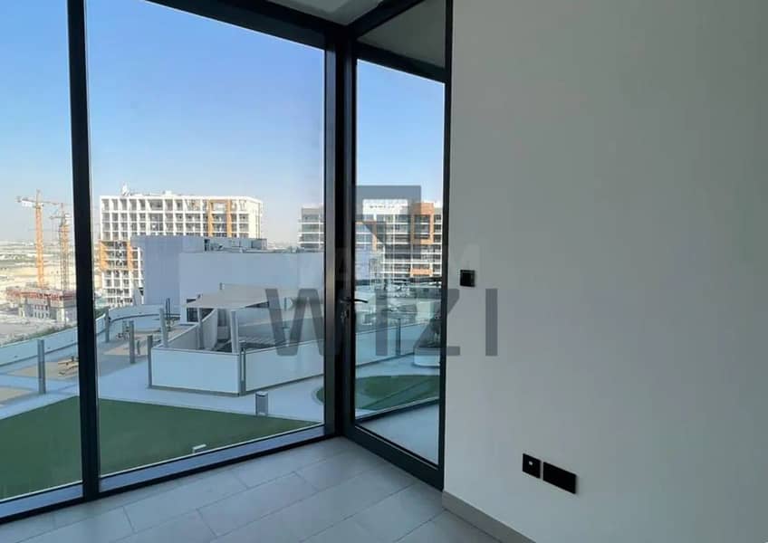 Unfurnished | Mid Floor | Community View