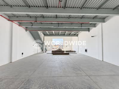 Склад в аренду в Аль Джурф, Аджман - Tidied Warehouse With Natural Light-5. png Склад в аренду в Аль Джурф, Аджман - Tidied Warehouse With Natural Light-5. png