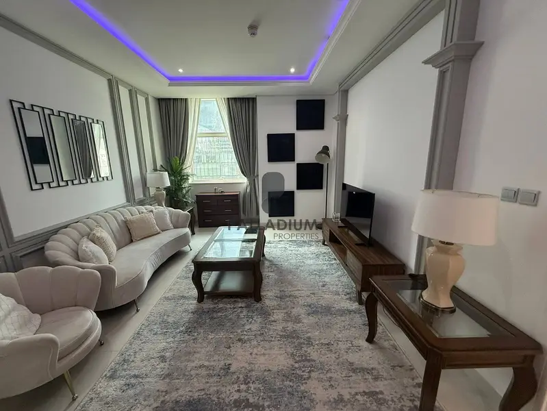 Exclusive | Mid Floor | Best Priced | Furnished