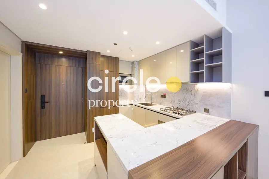 Modern 1BR Apartment | BRAND NEW | Near Park