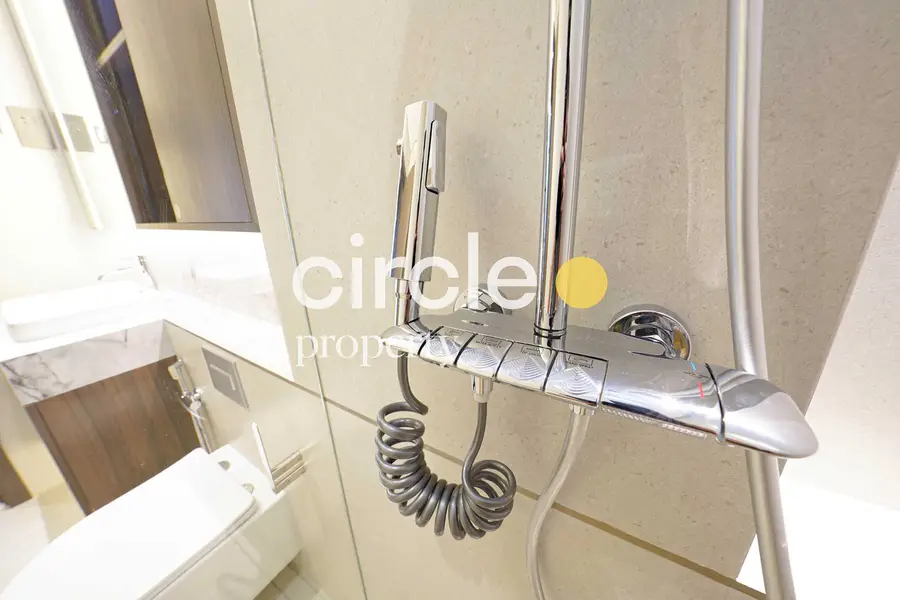Modern 1BR Apartment | BRAND NEW | Near Park