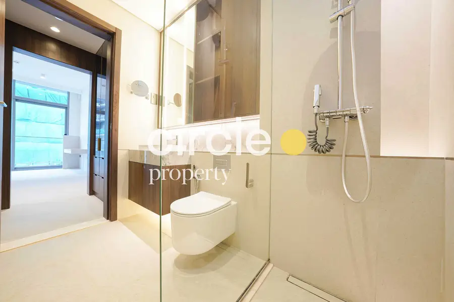 Modern 1BR Apartment | BRAND NEW | Near Park