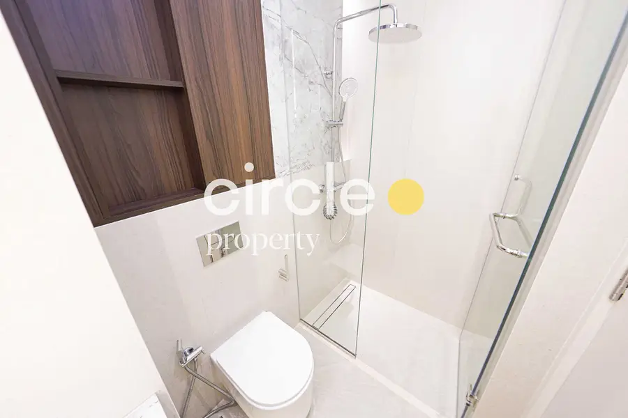 Modern 1BR Apartment | BRAND NEW | Near Park