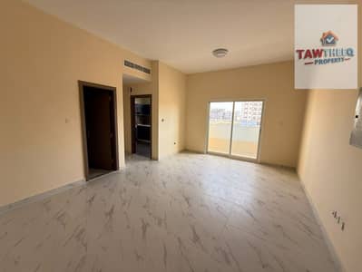 2 Schlafzimmer Wohnung zum Miete in Al Jurf, Ajman - 05ef8da9-0626-4267-ab0c-de3468d548bc. jpg 2 Schlafzimmer Wohnung zum Miete in Al Jurf, Ajman - 05ef8da9-0626-4267-ab0c-de3468d548bc. jpg