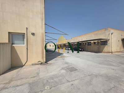 Office zum Miete in Musaffah, Abu Dhabi - WhatsApp Image 2025-09-20 at 00.05. 49_90acf52b. jpg Office zum Miete in Musaffah, Abu Dhabi - WhatsApp Image 2025-09-20 at 00.05. 49_90acf52b. jpg