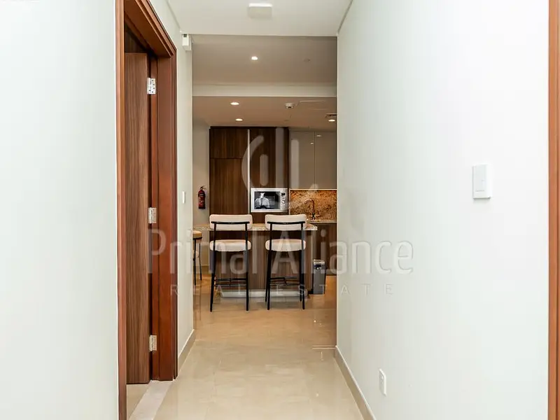 Burj View | Mid Floor | Great Location