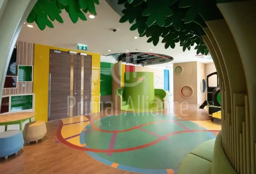 Burj View | Mid Floor | Great Location