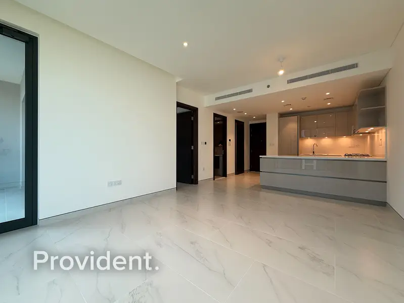 Tenanted | Creek Harbor View | High Floor