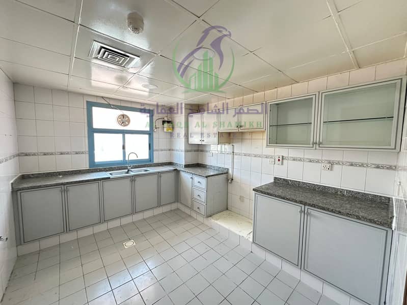 12 WhatsApp Image 2026-10-01 at 06.51. 10 (2). jpeg