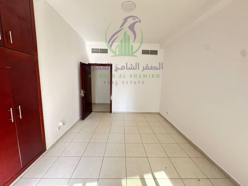 15 WhatsApp Image 2026-10-03 at 17.29. 25 (1). jpeg