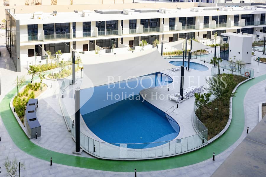 15 16 pool. jpg_compressed. JPEG