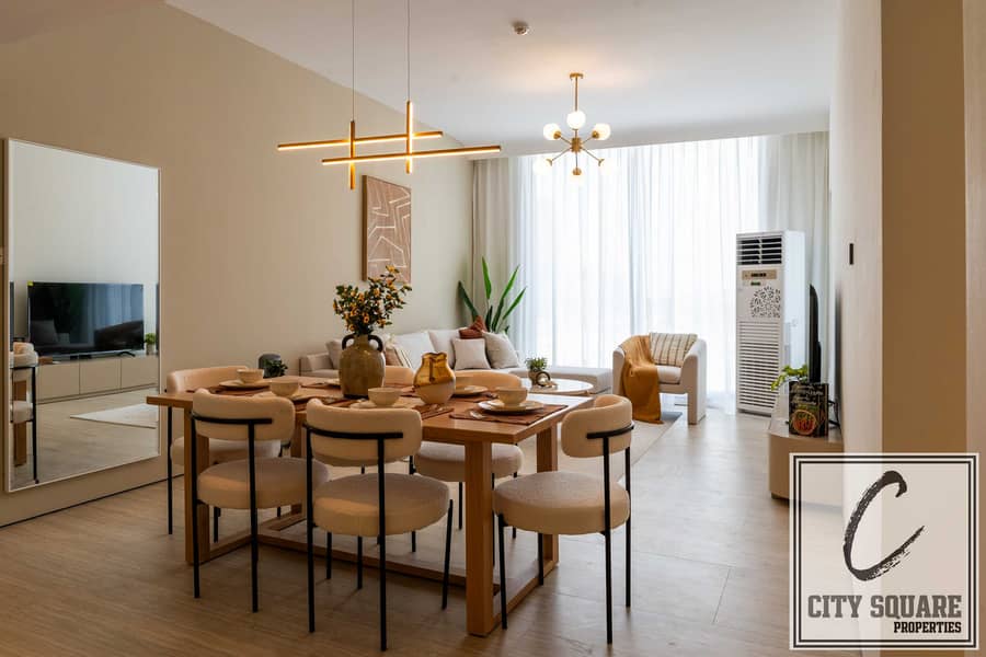 4 City Square Show Apt -24. jpg
