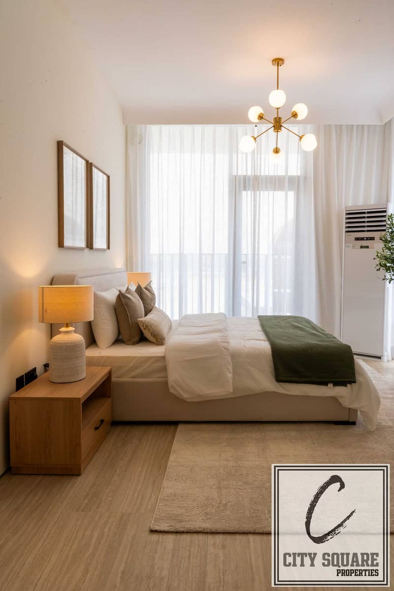 8 City Square Show Apt -42. jpg